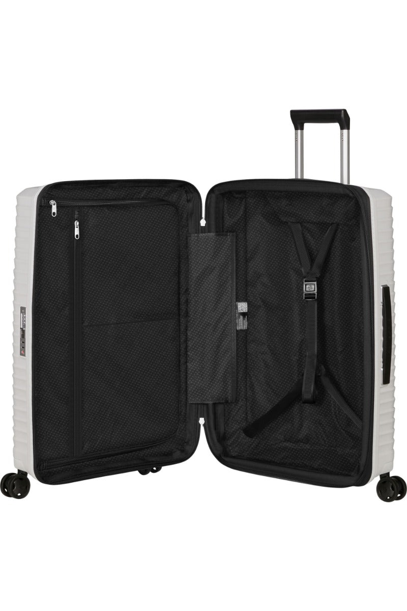 Upscape hard case with 4 wheels