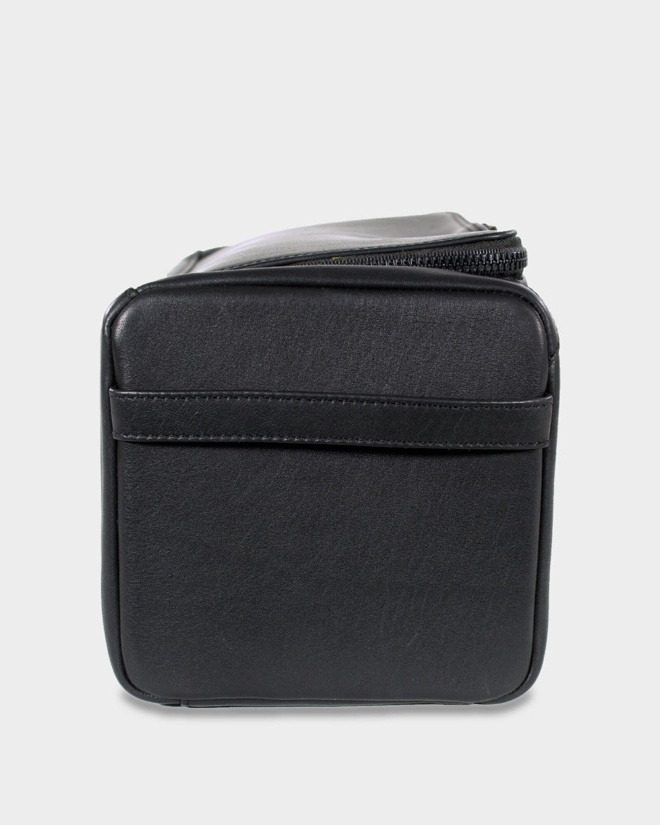 Golf 2.0 Toiletry Bag Black