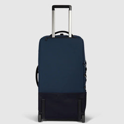 Corner 2.0 travel bag with wheels made of recycled fabric Blue