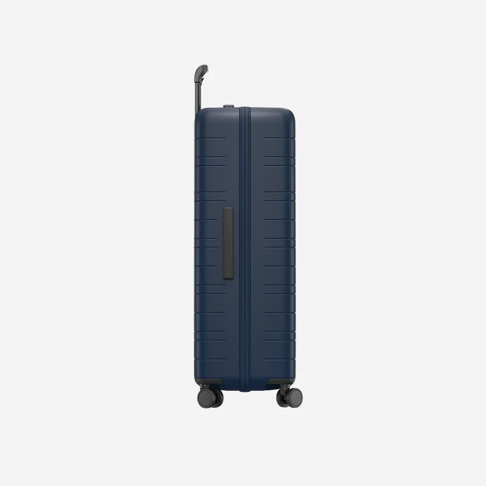 Model H7 Air hard shell trolley