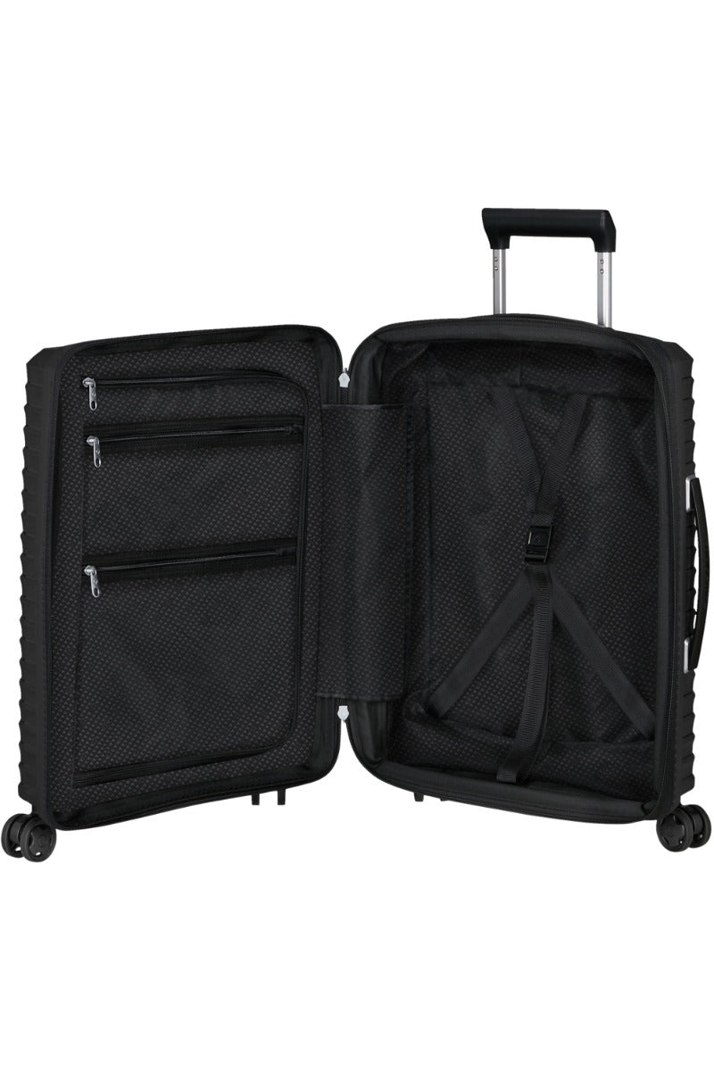 Upscape hard case with 4 wheels