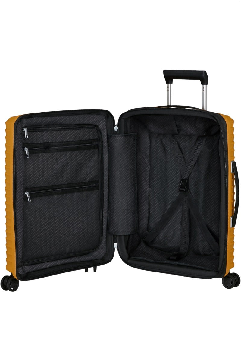 Upscape hard case with 4 wheels