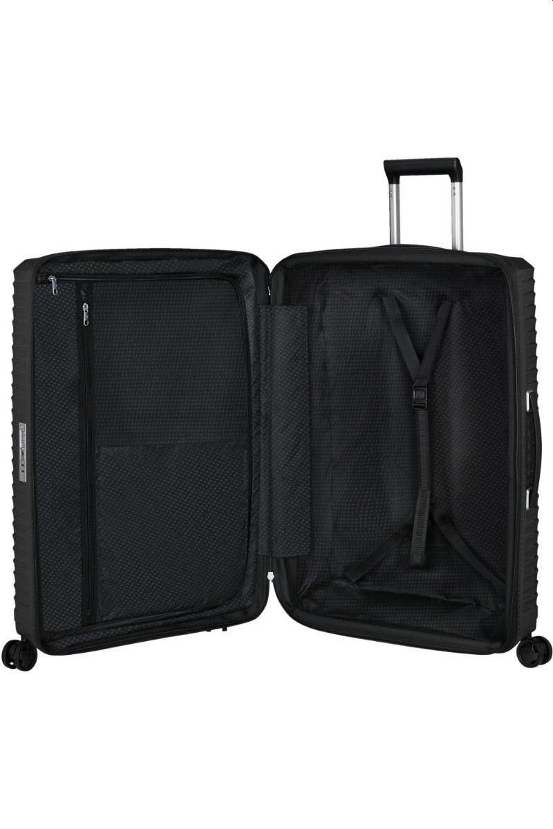 Upscape hard case with 4 wheels