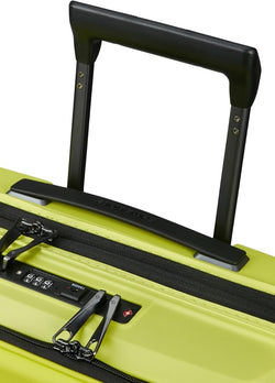 Intuo hard shell trolley